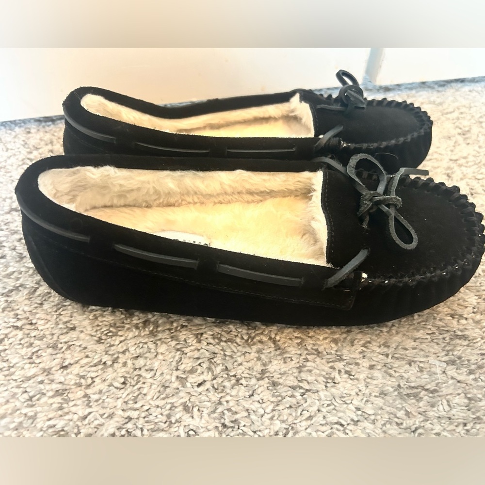 Minnetonka Women's Cally Moccasin
